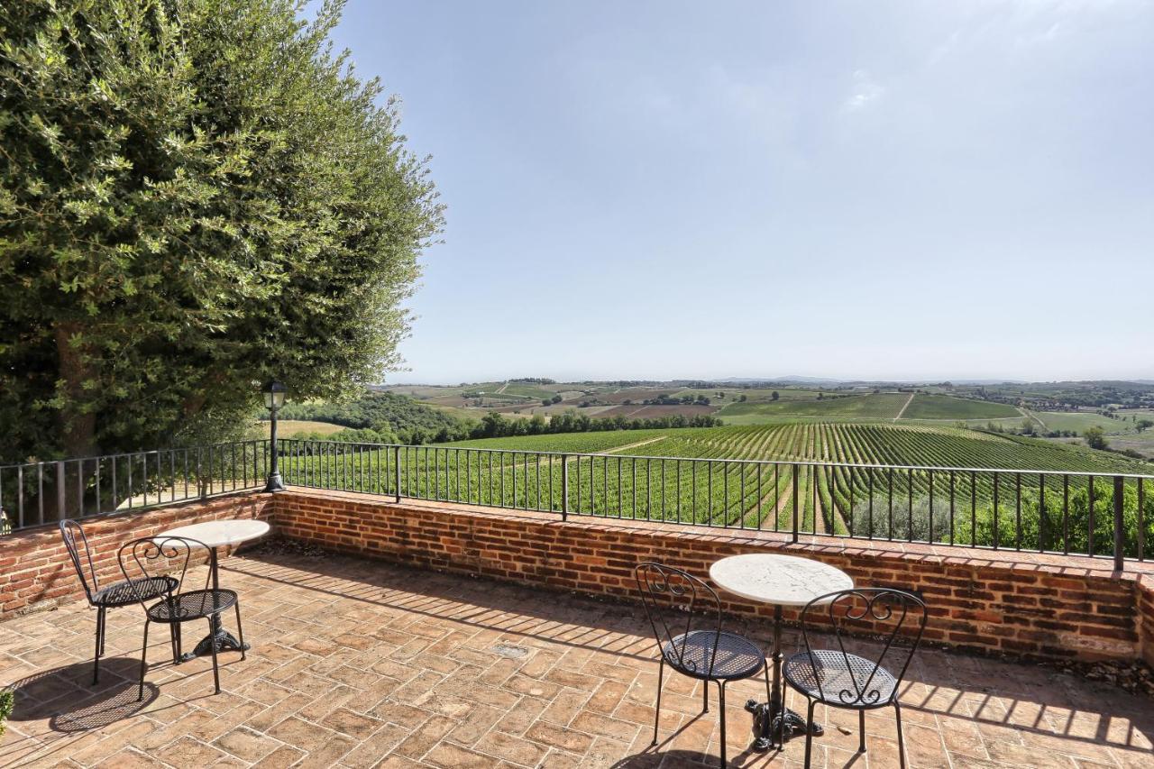 Agriturismo Terra Rossa Valiano ภายนอก รูปภาพ
