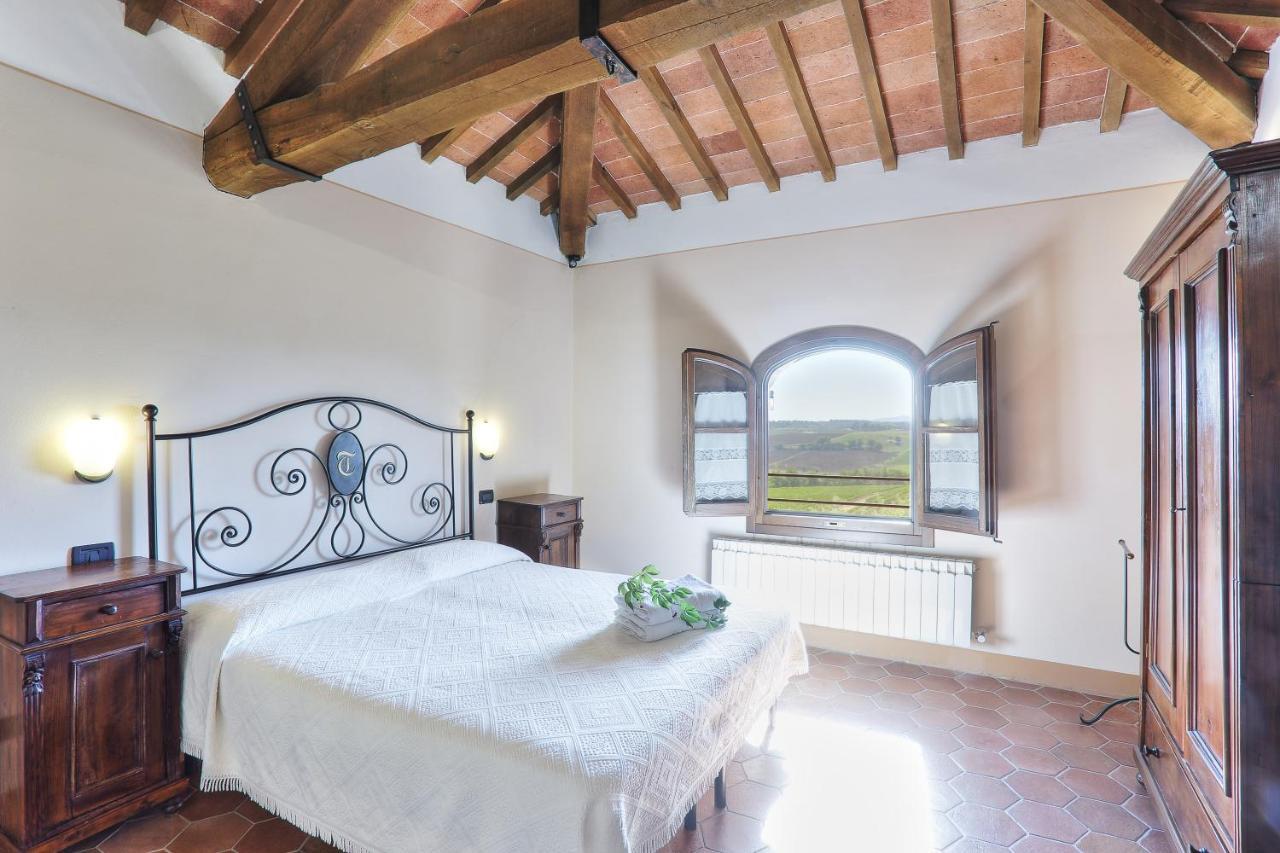 Agriturismo Terra Rossa Valiano ภายนอก รูปภาพ